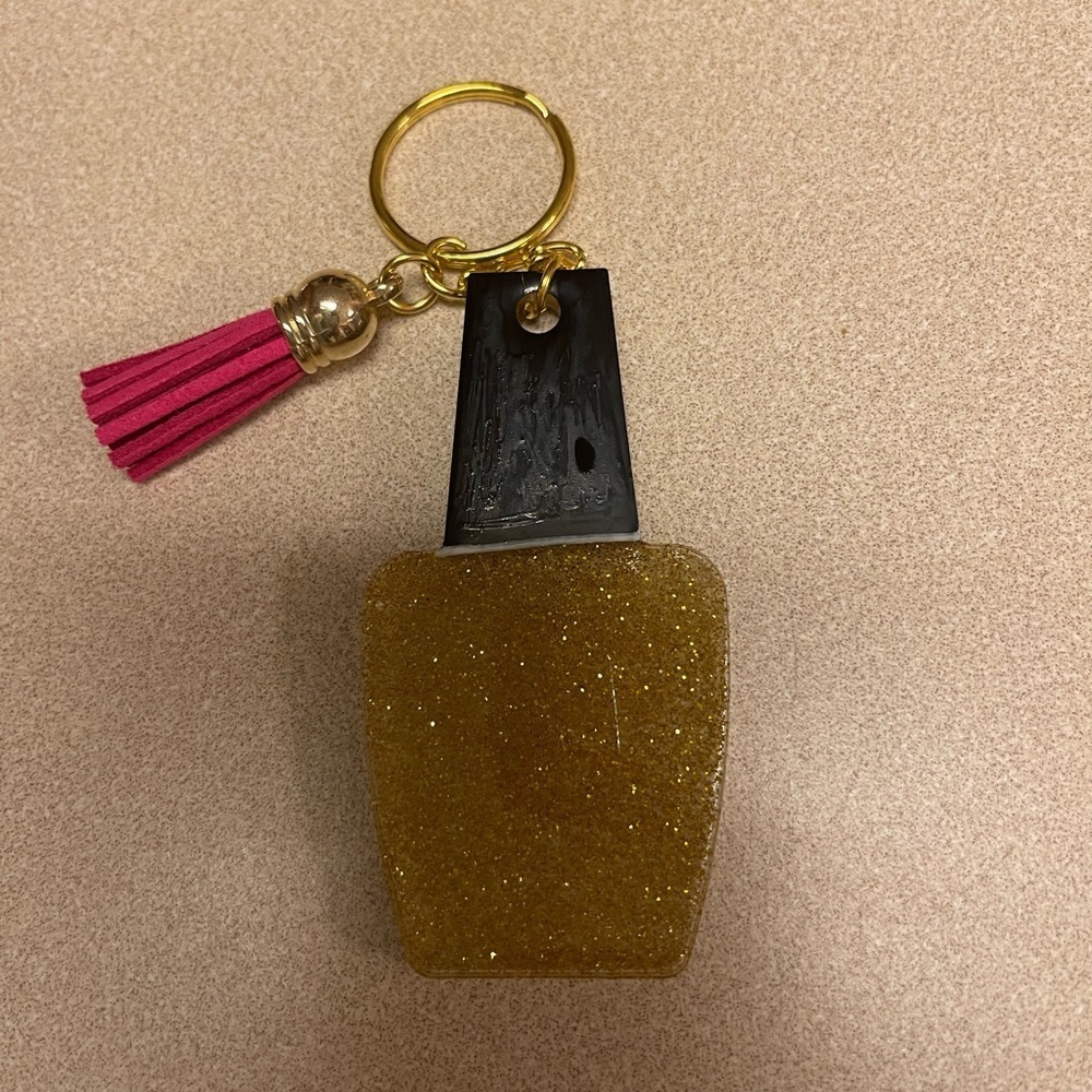 🎉🎉HP🎉🎉 Handmade Nail Polish Keychain with Paint